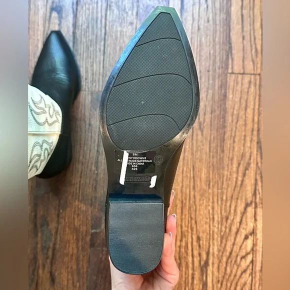 Nine West Yodown Black and Cream Western Embroidered Mid-Calf Booties- Size 8 - Picture 7 of 9